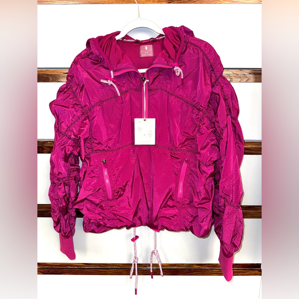 Free People Movement Happy Camper Pullover Berry Blitz Size XS NEW 🌊🌺 - Picture 6 of 11